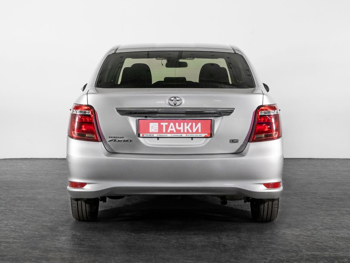 Toyota Corolla Axio 2015 - фото автомобиля