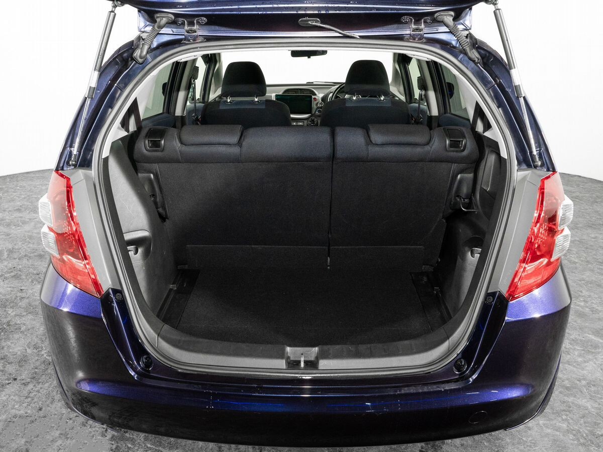 Honda Fit 2009 - фото автомобиля