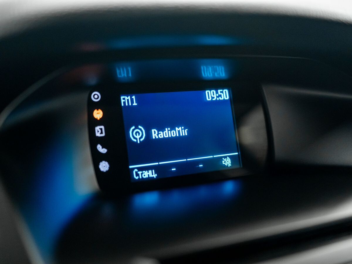Ford Focus 2019 - фото автомобиля