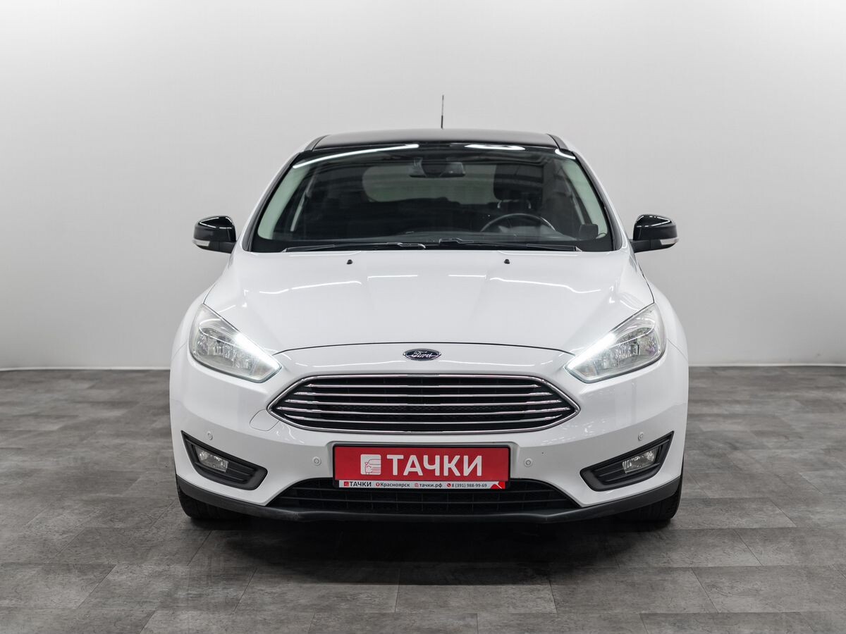 Ford Focus 2019 - фото автомобиля