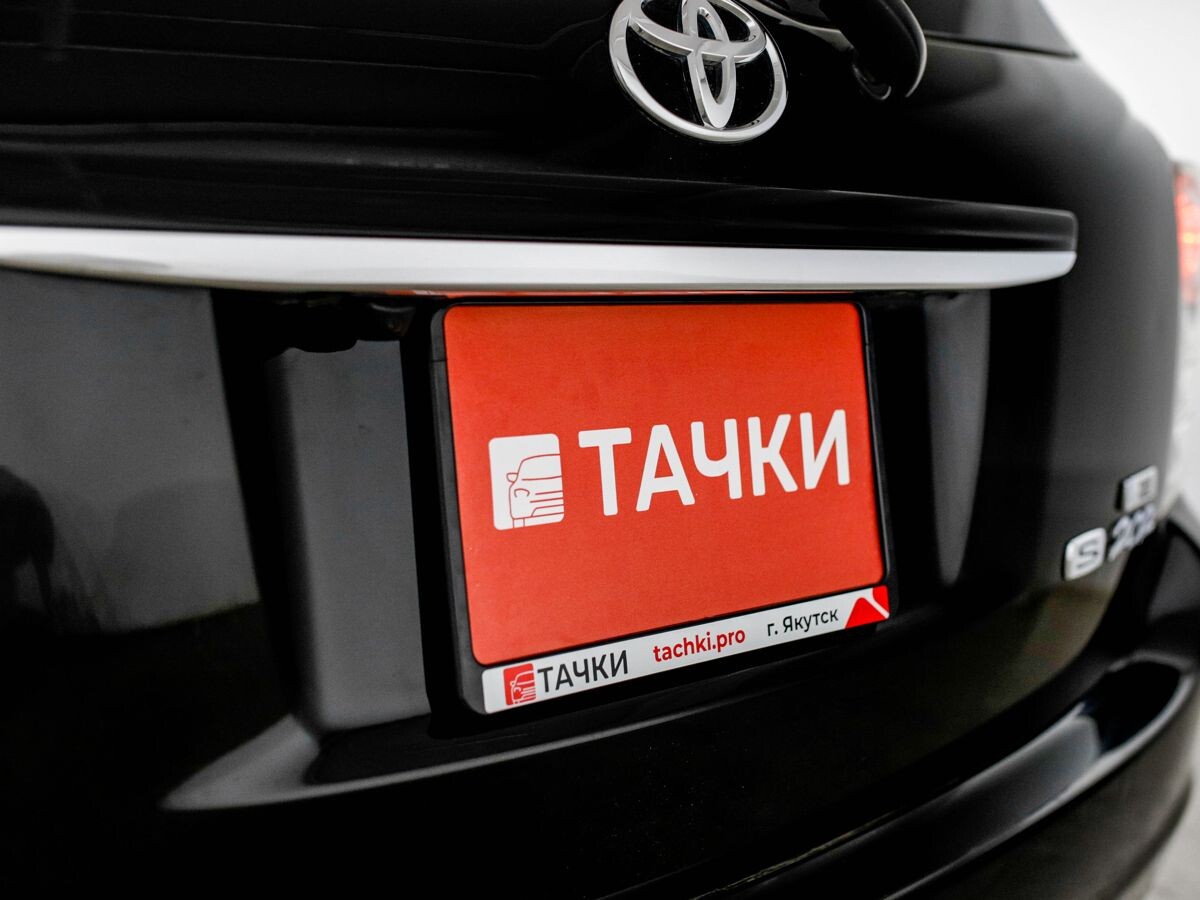 Toyota Corolla Fielder 2010 - фото автомобиля