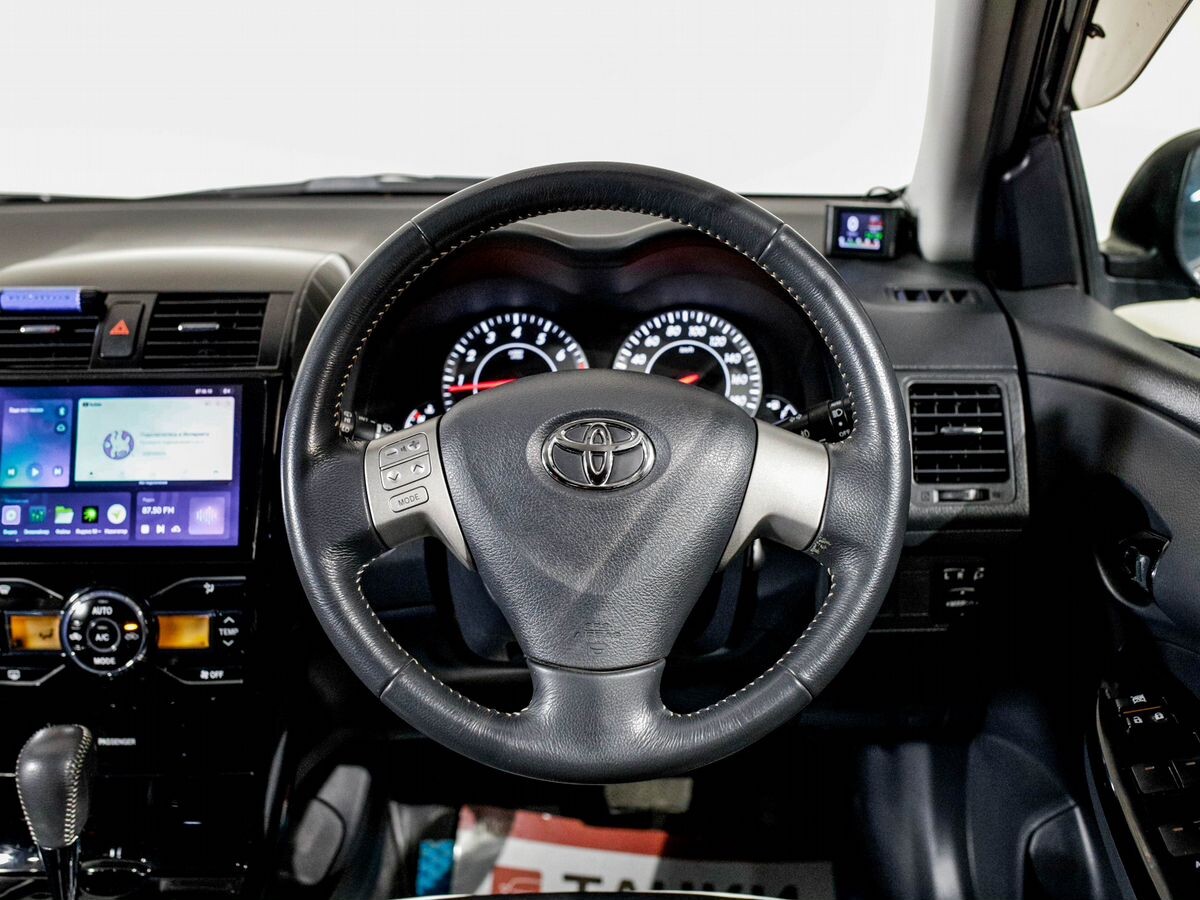 Toyota Corolla Fielder 2010 - фото автомобиля
