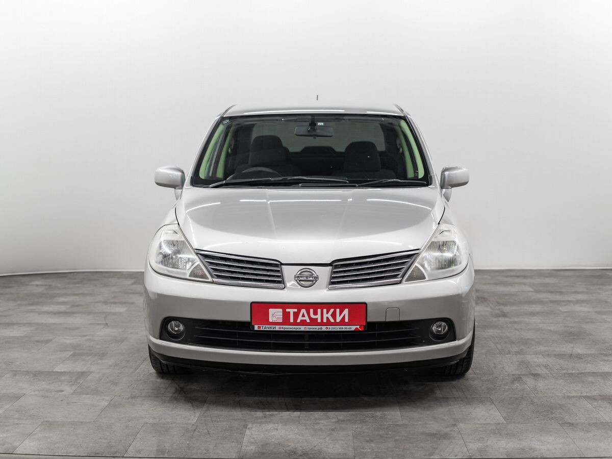 Nissan Tiida Latio 2006 - фото автомобиля