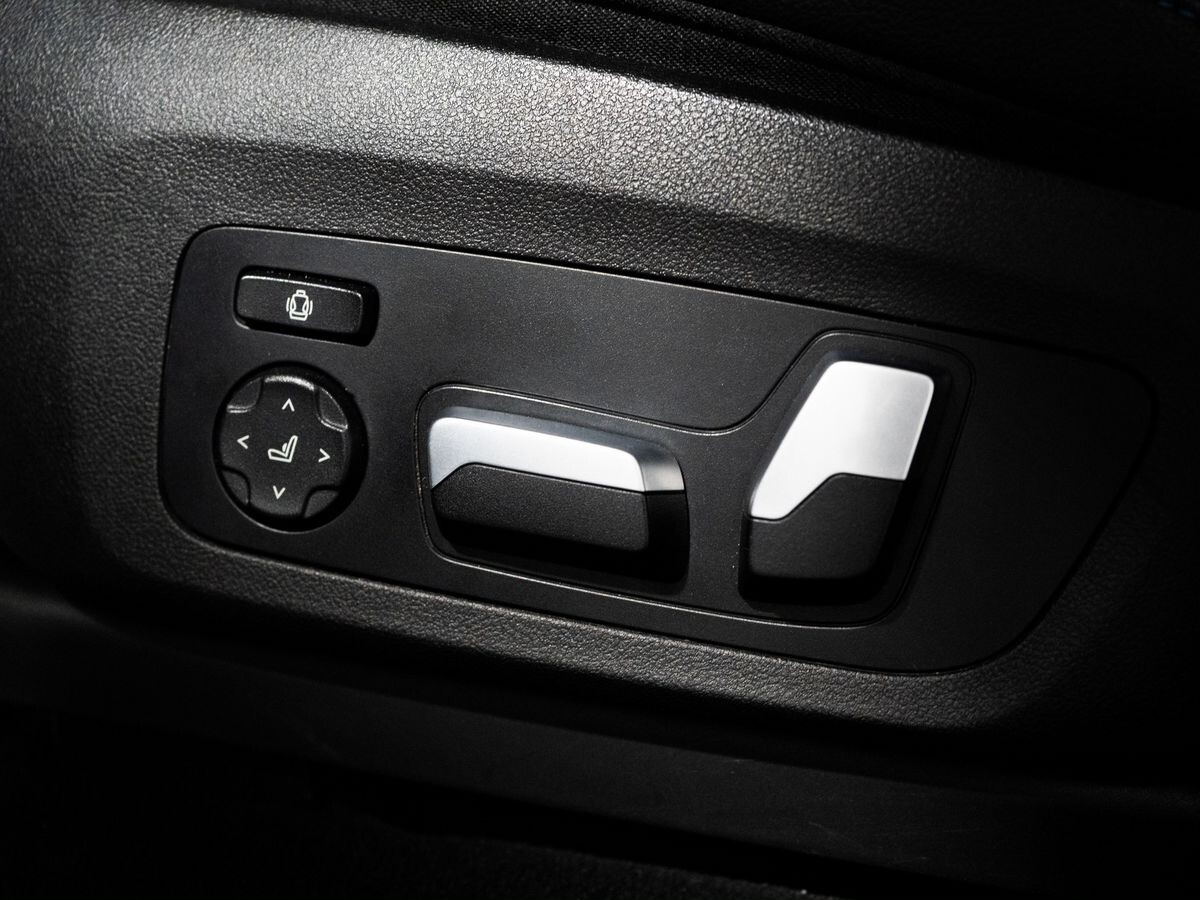 BMW X4 2020 - фото автомобиля