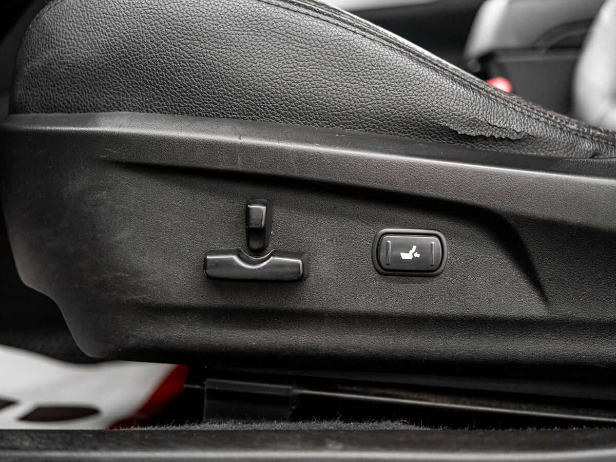 Subaru Outback 2010 - фото автомобиля