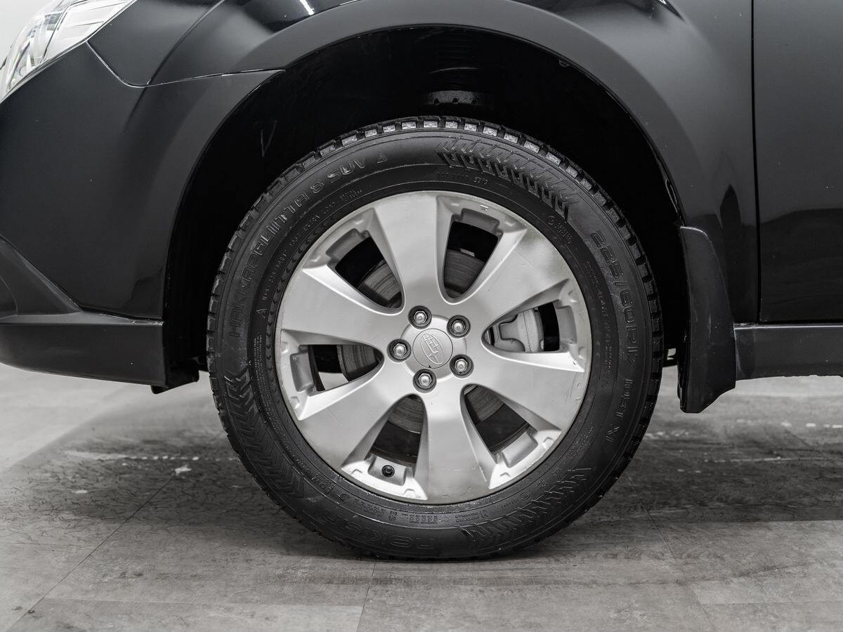 Subaru Outback 2010 - фото автомобиля