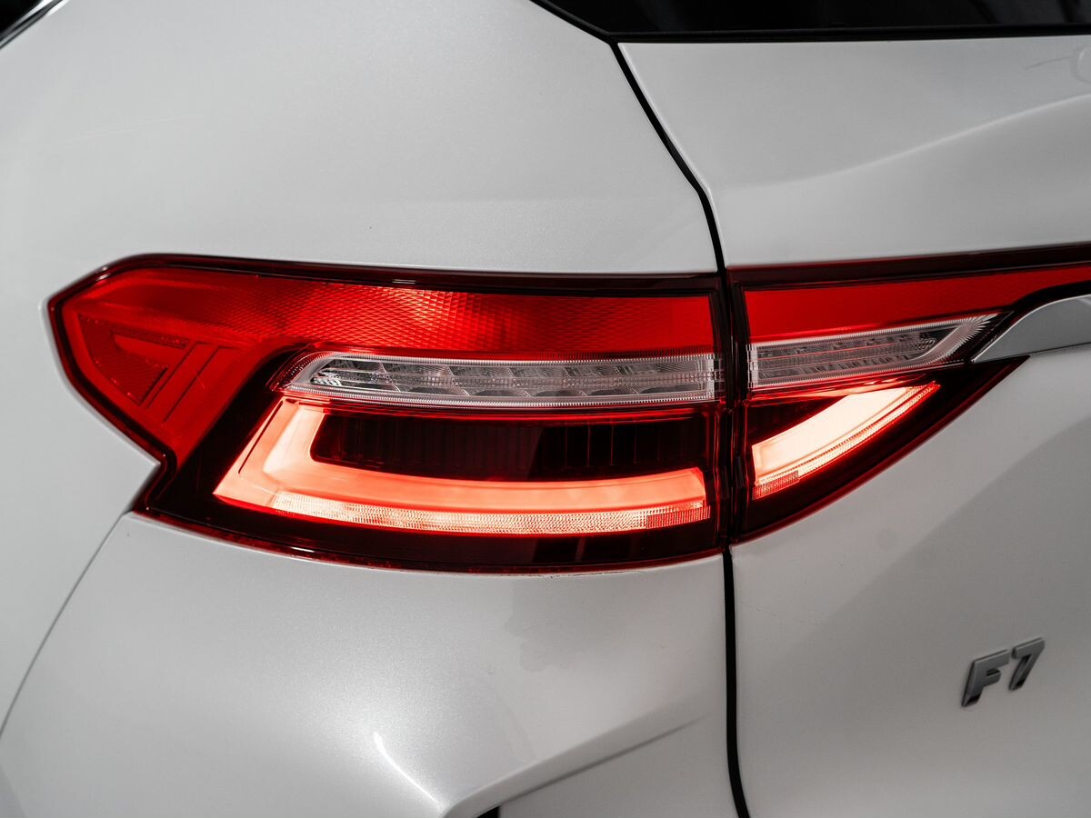 Haval F7 2024 - фото автомобиля