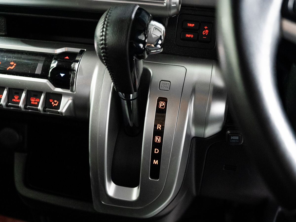Suzuki Xbee 2020 - фото автомобиля