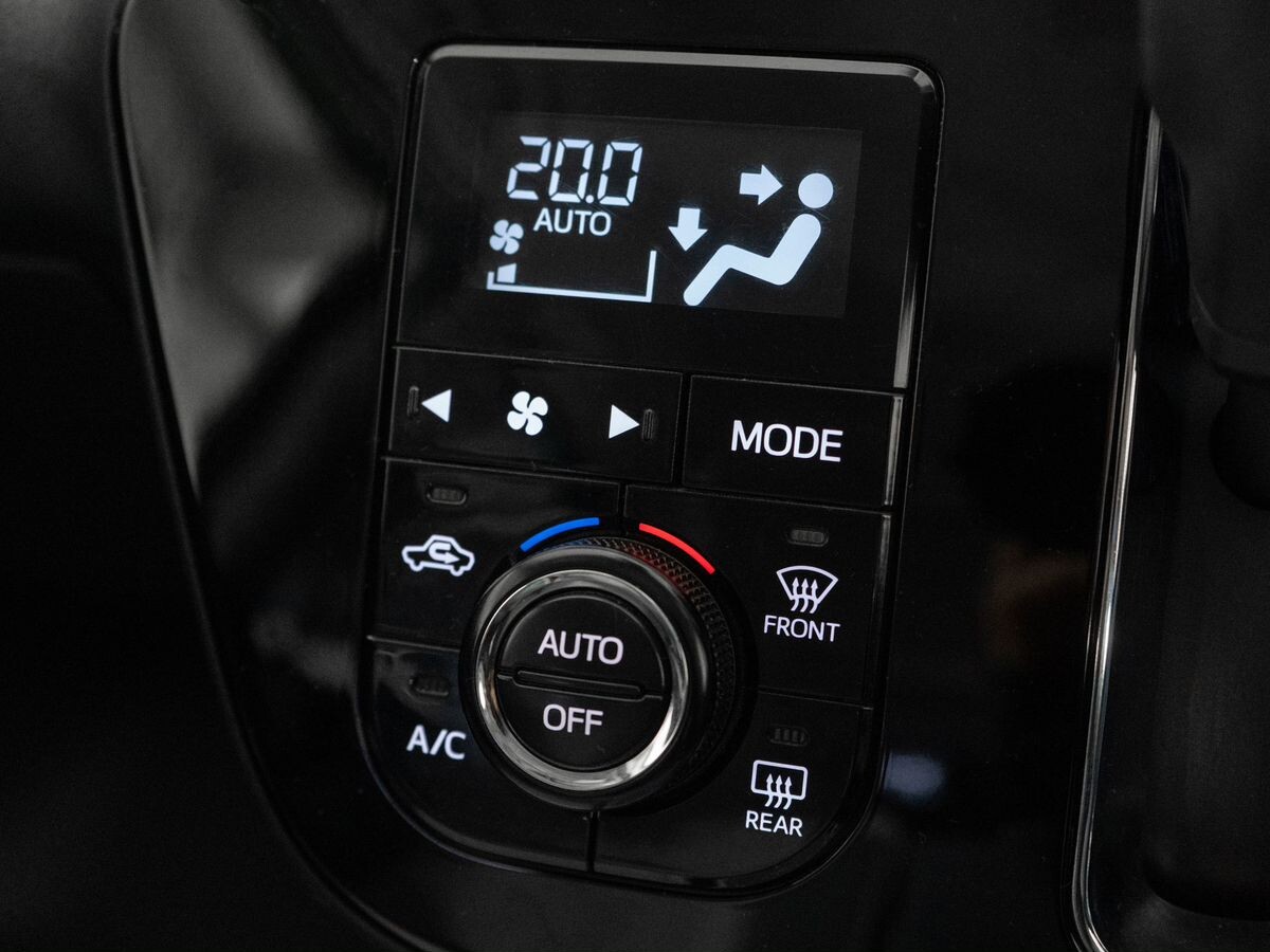 Toyota Passo 2019 - фото автомобиля