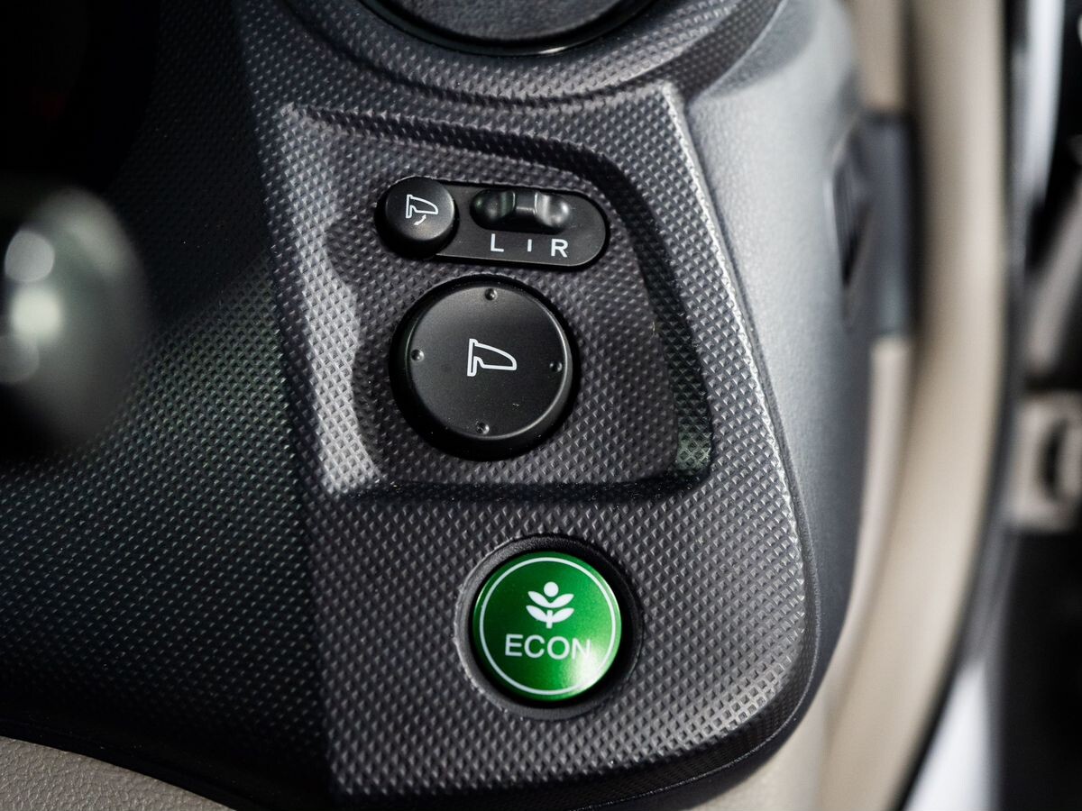 Honda Insight 2009 - фото автомобиля