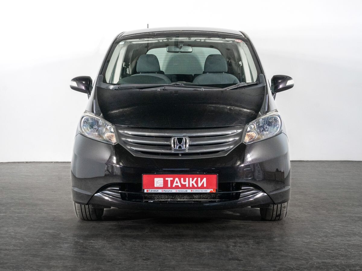 Honda Freed 2010 - фото автомобиля