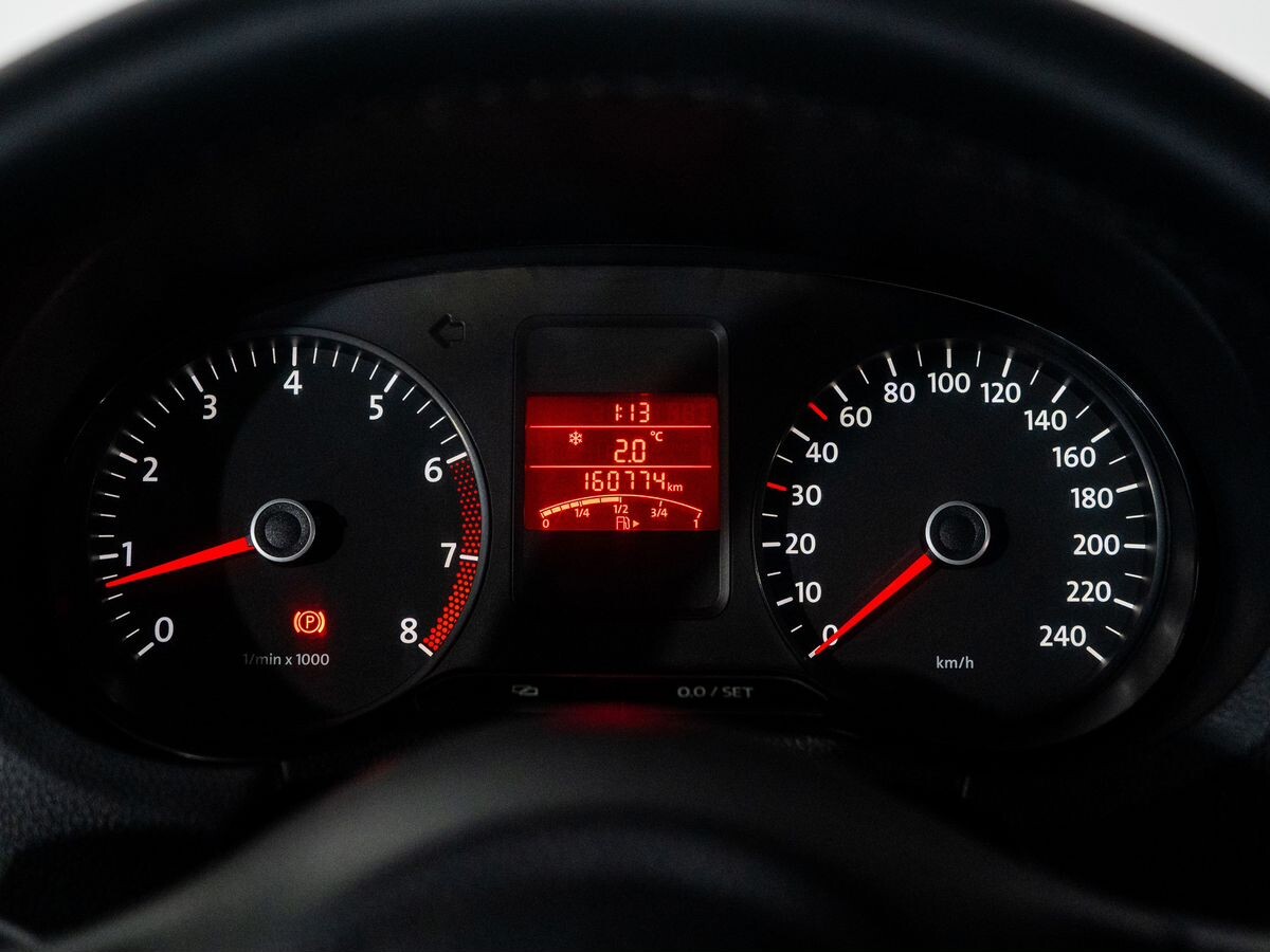 Volkswagen Polo 2014 - фото автомобиля