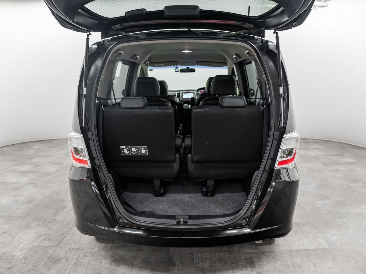 Honda Freed 2014 - фото автомобиля