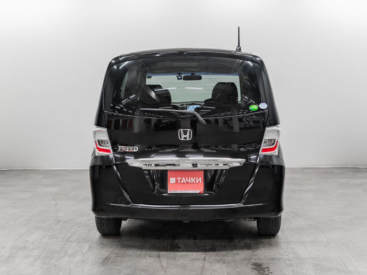 Honda Freed 2014 - фото автомобиля