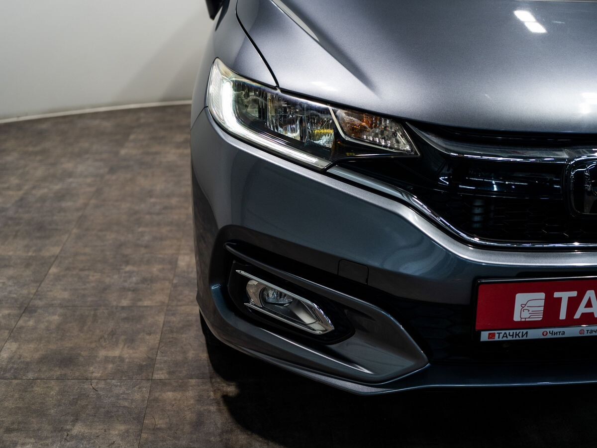 Honda Fit 2018 - фото автомобиля