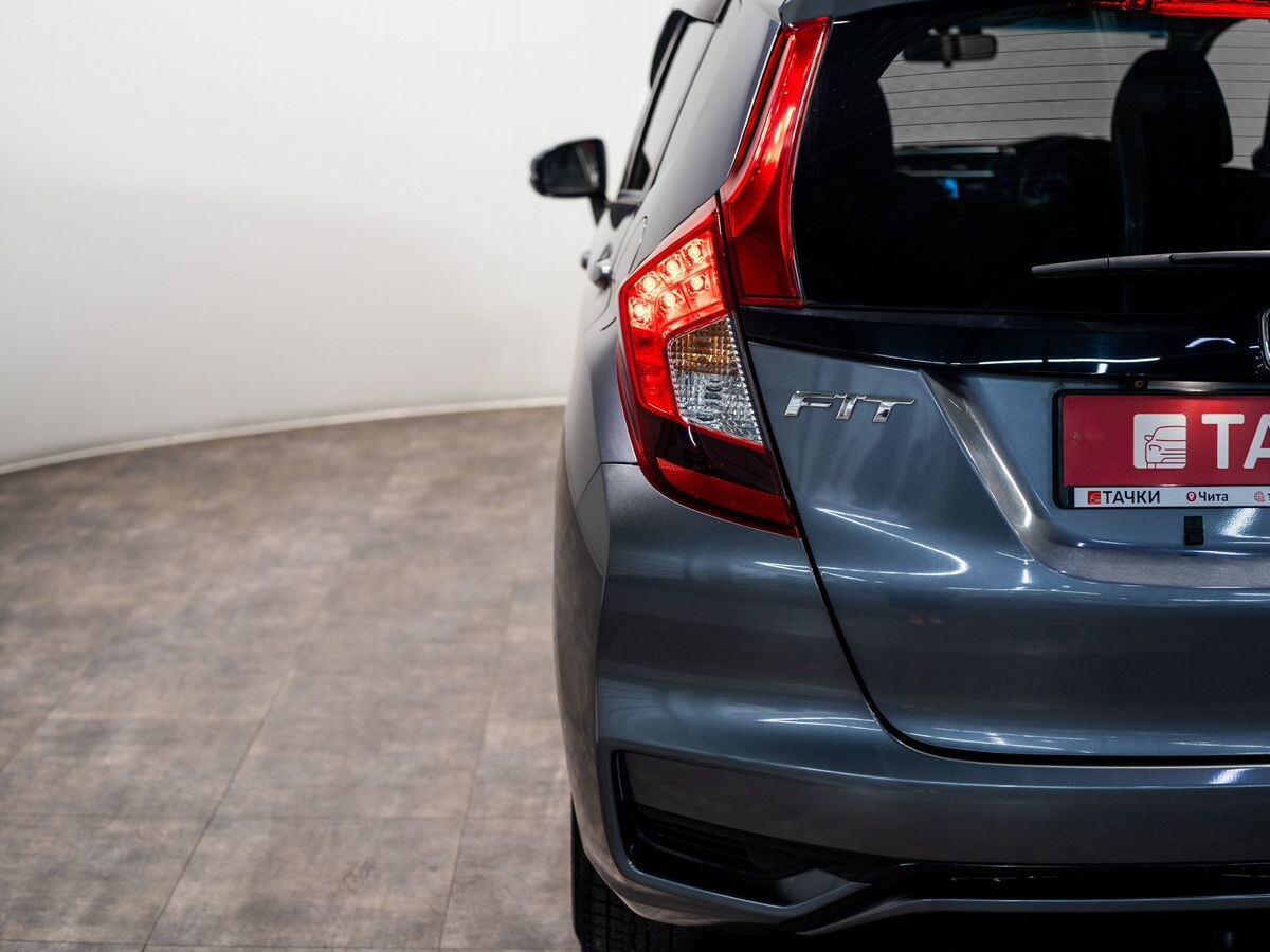 Honda Fit 2018 - фото автомобиля