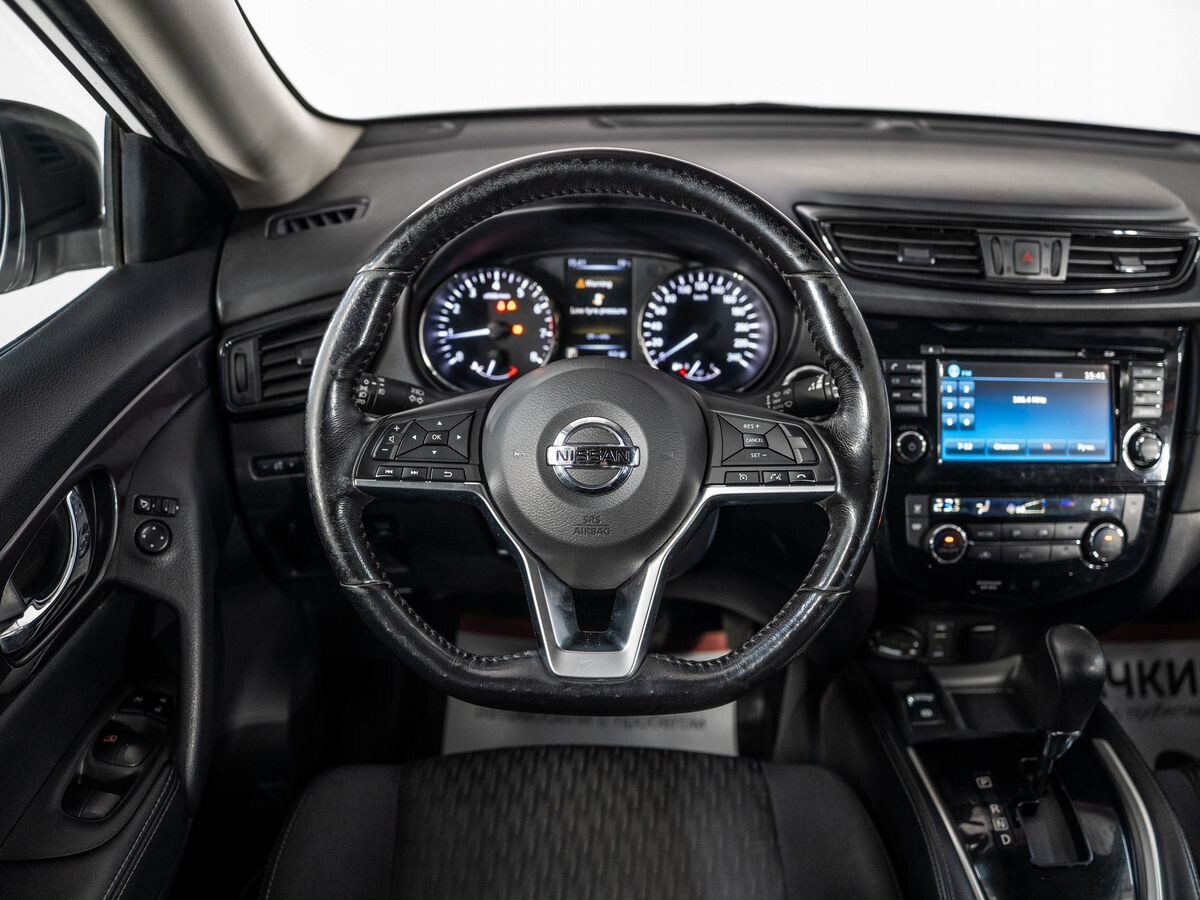 Nissan X-Trail 2018 - фото автомобиля