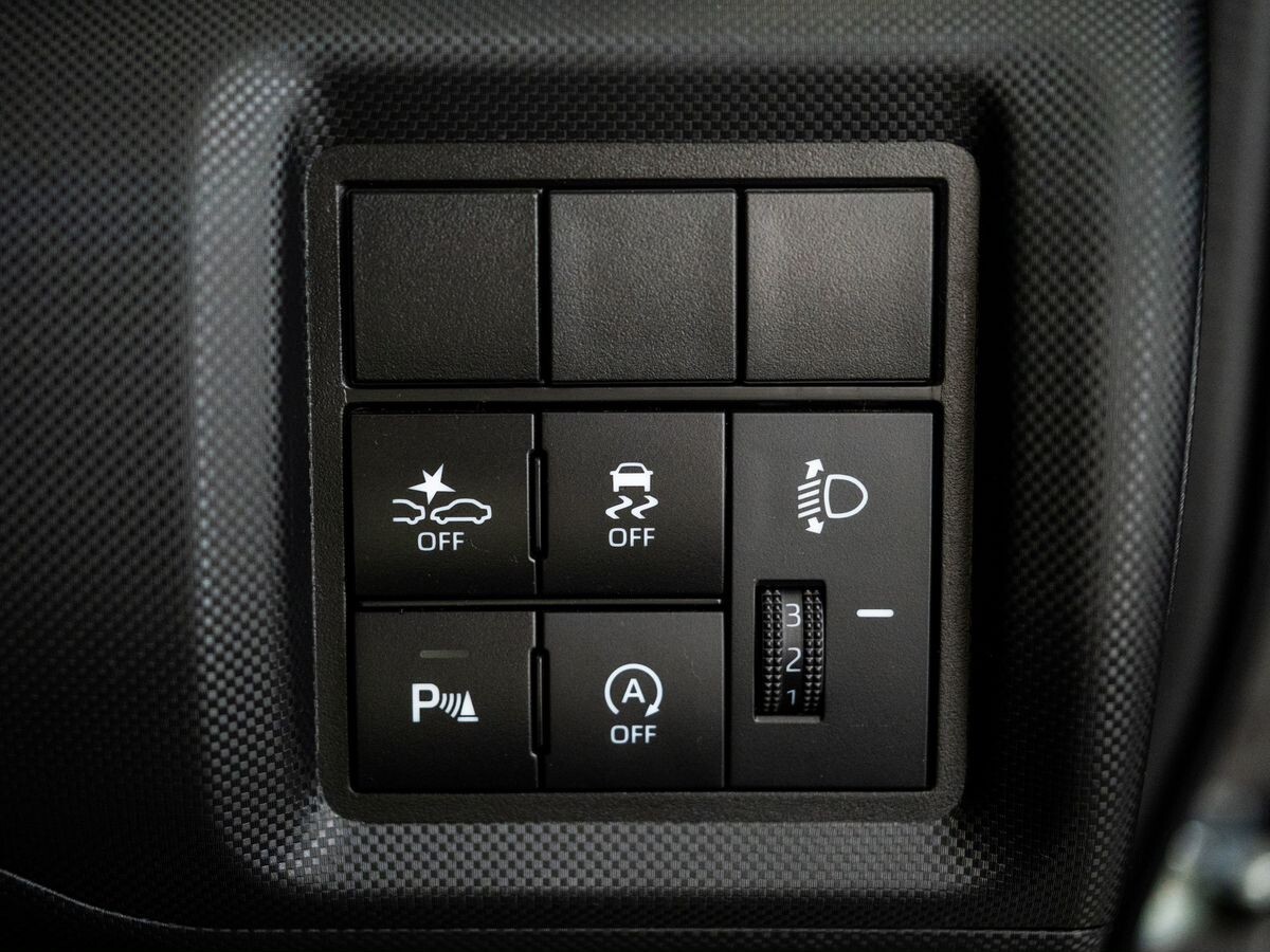 Toyota Raize 2023 - фото автомобиля