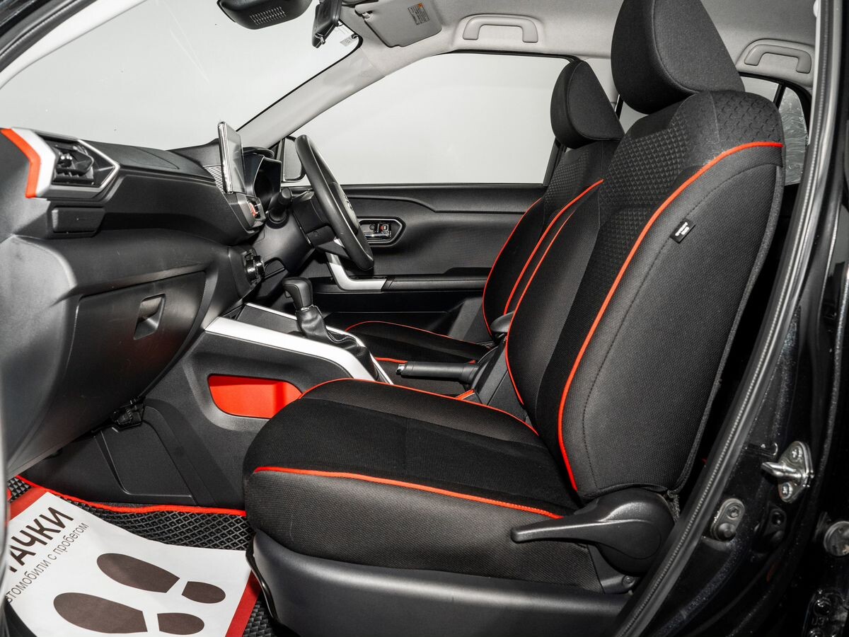 Toyota Raize 2023 - фото автомобиля