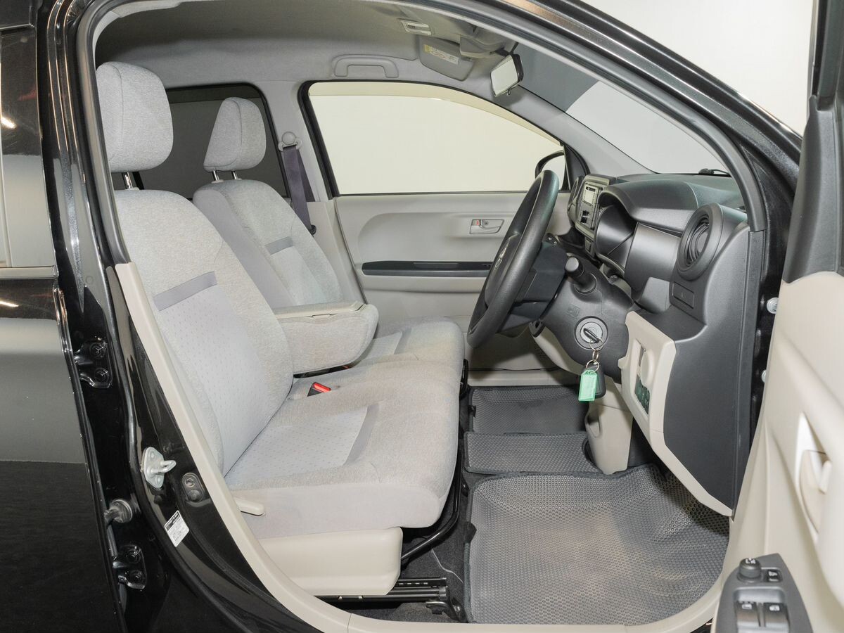 Toyota Passo 2018 - фото автомобиля