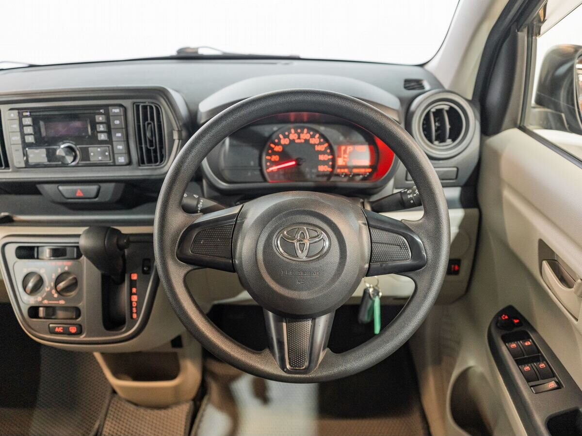 Toyota Passo 2018 - фото автомобиля