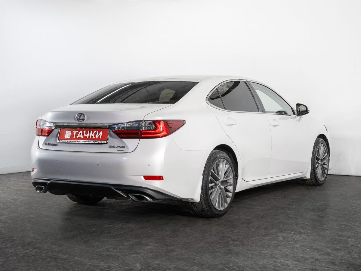 Lexus ES250 2015 - фото автомобиля