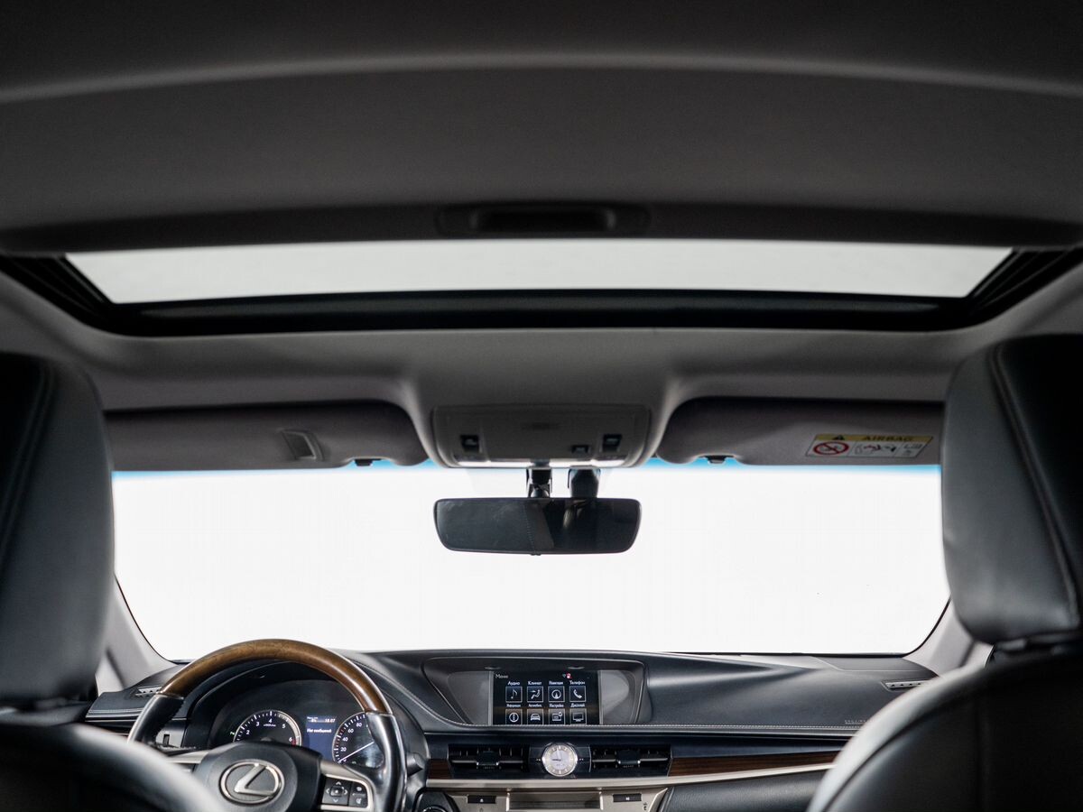 Lexus ES250 2015 - фото автомобиля
