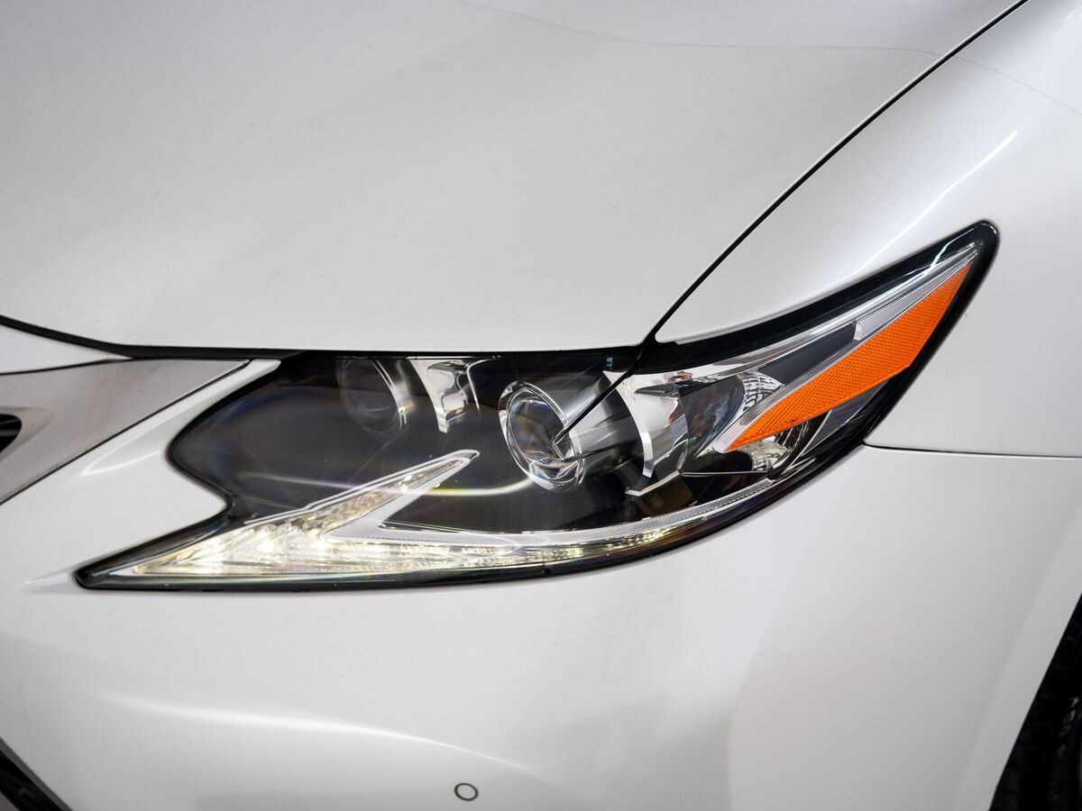 Lexus ES250 2015 - фото автомобиля
