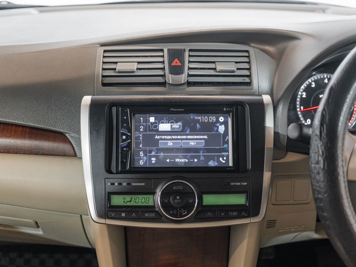 Toyota Premio 2010 - фото автомобиля