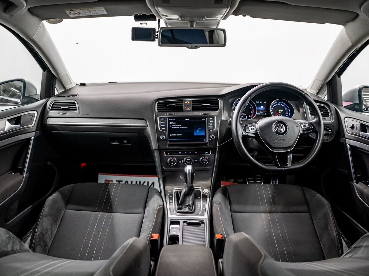 Volkswagen Golf 2015 - фото автомобиля