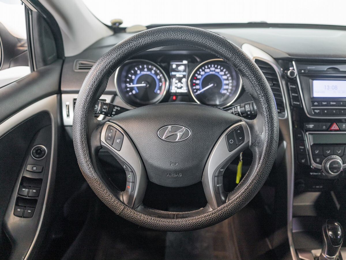 Hyundai i30 2012 - фото автомобиля