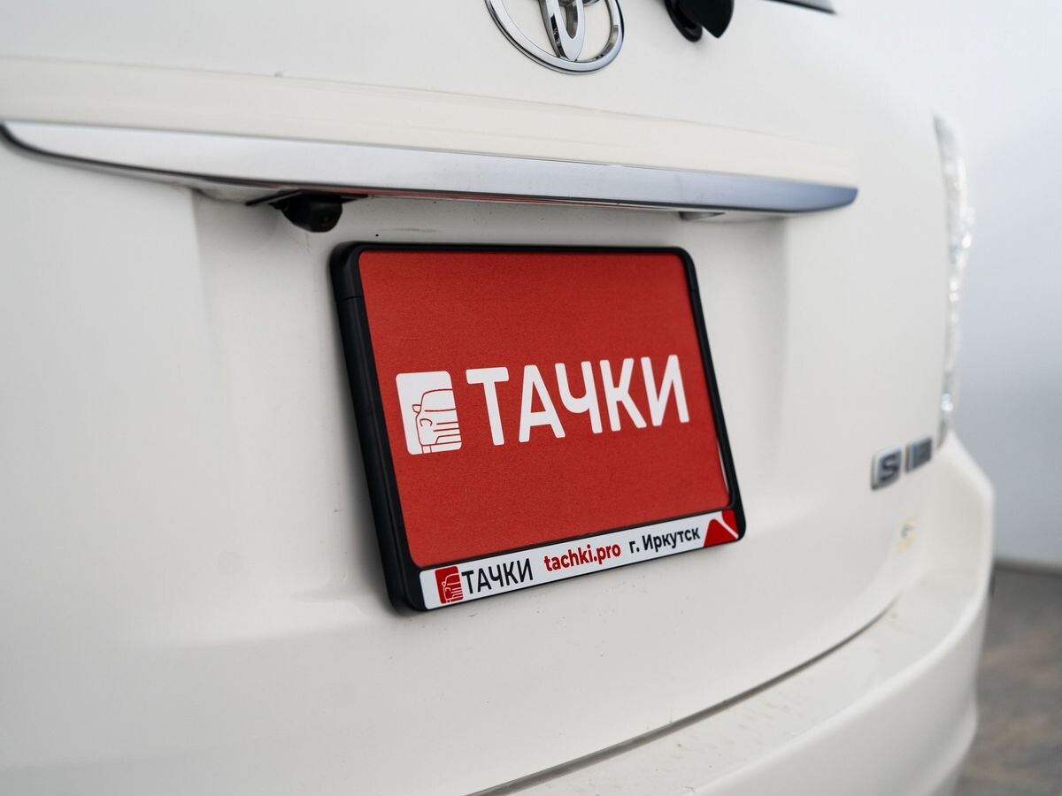 Toyota Corolla Fielder 2011 - фото автомобиля
