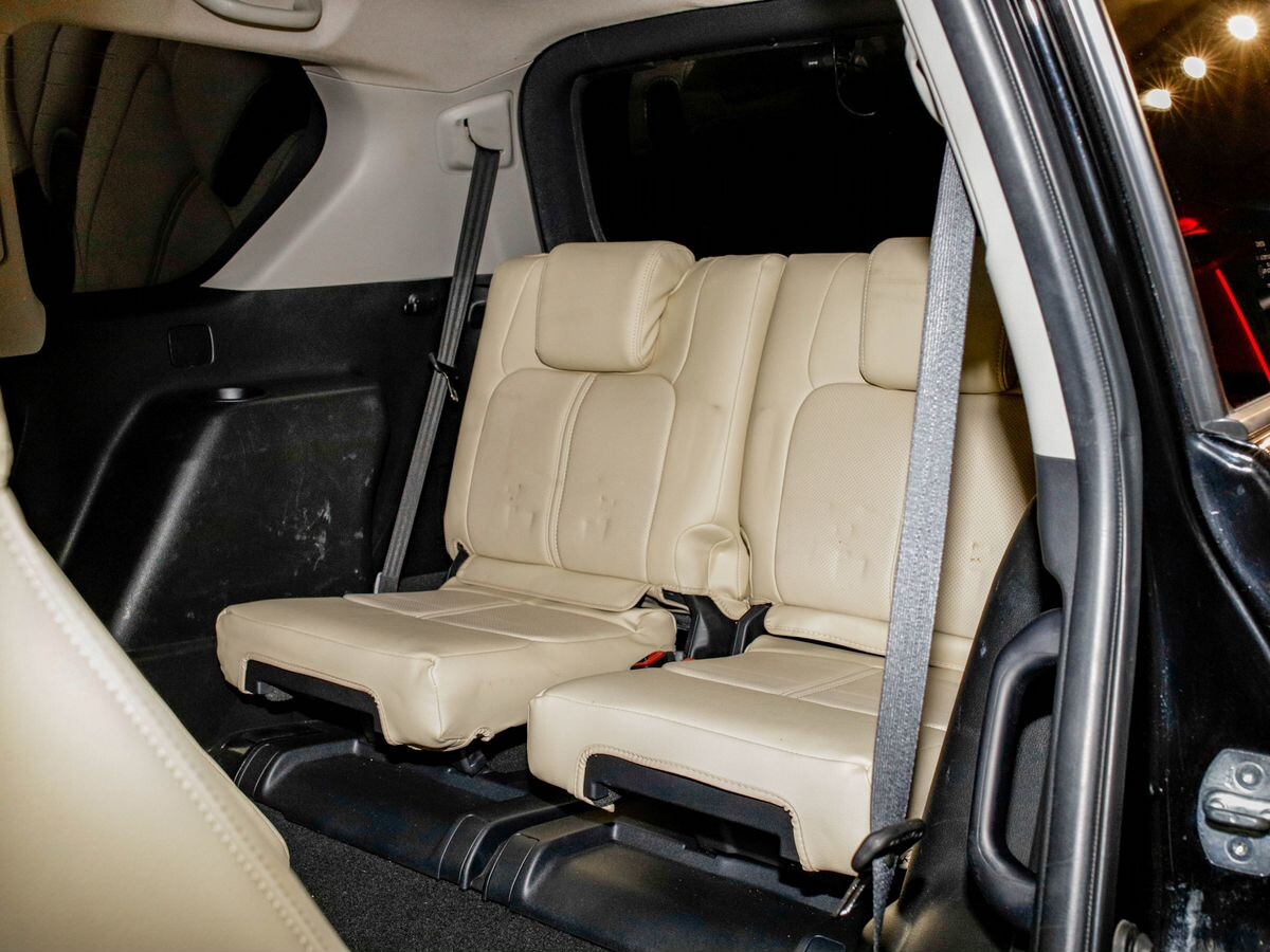 Toyota Land Cruiser Prado 2019 - фото автомобиля