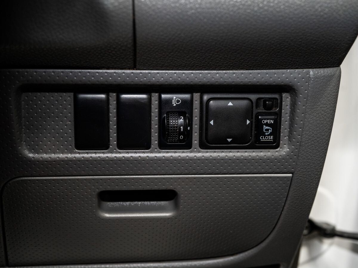 Nissan AD 2008 - фото автомобиля