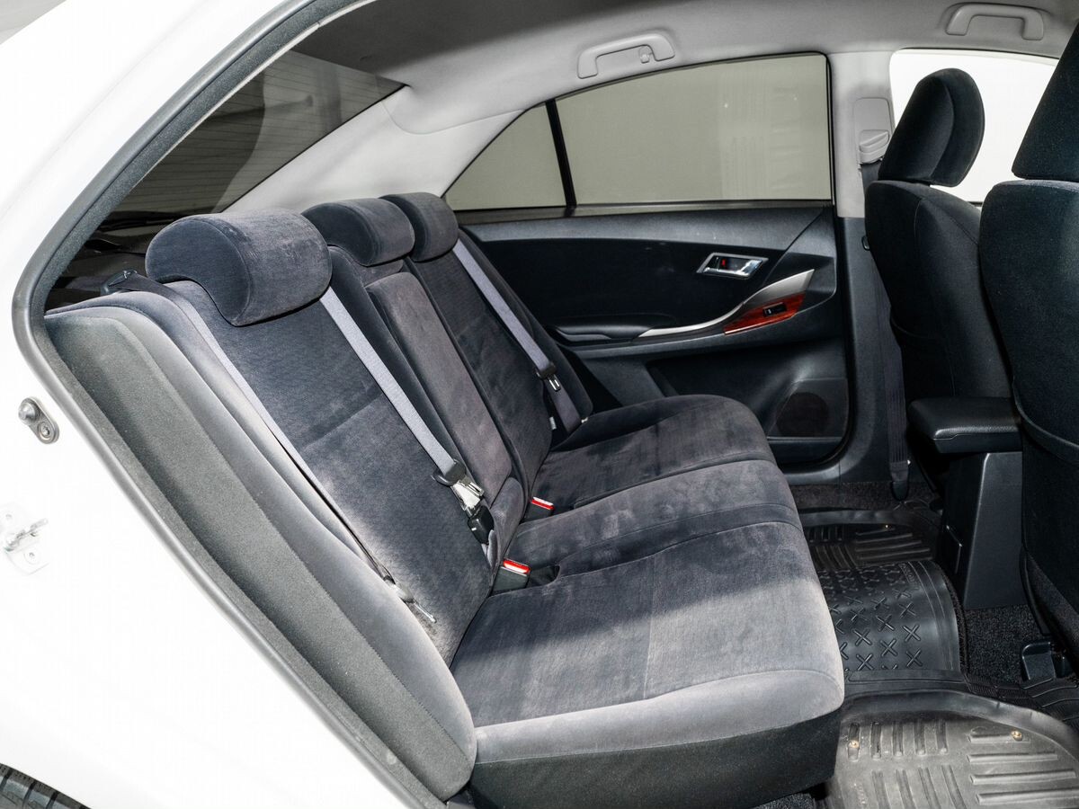 Toyota Allion 2009 - фото автомобиля