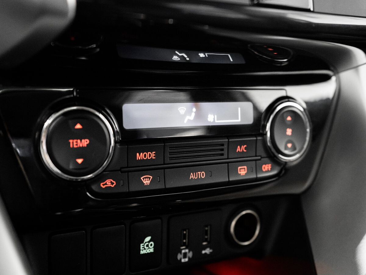 Mitsubishi Eclipse Cross 2020 - фото автомобиля