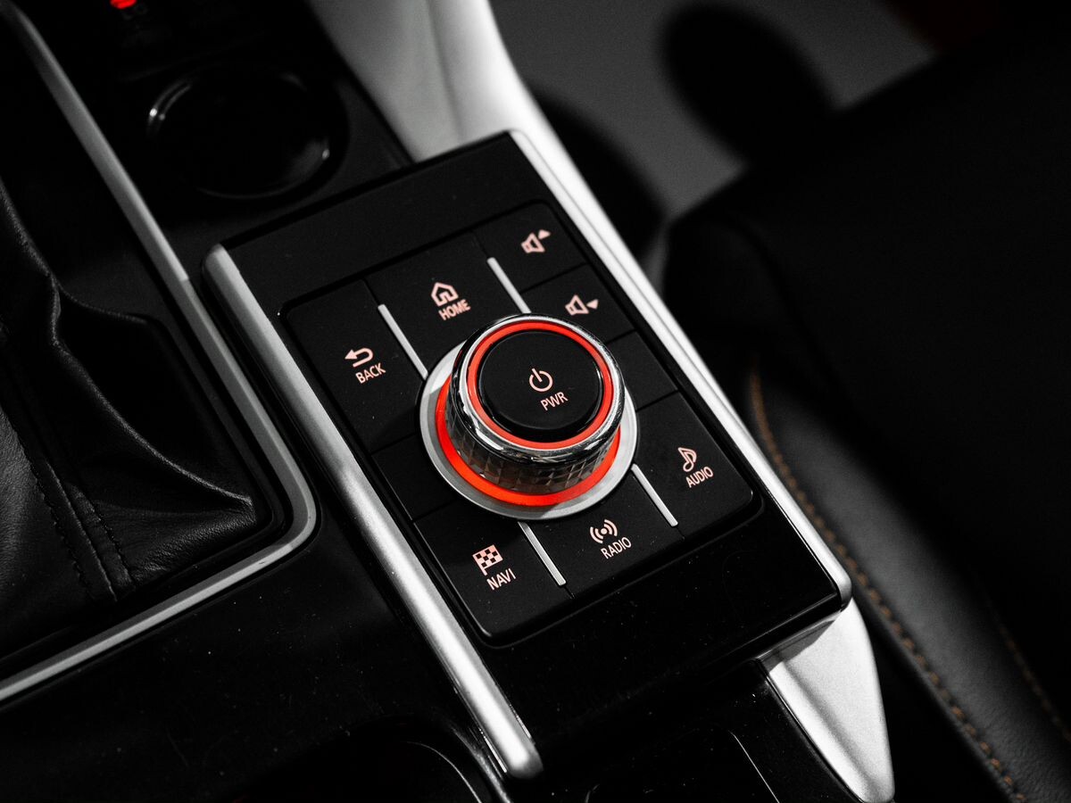 Mitsubishi Eclipse Cross 2020 - фото автомобиля