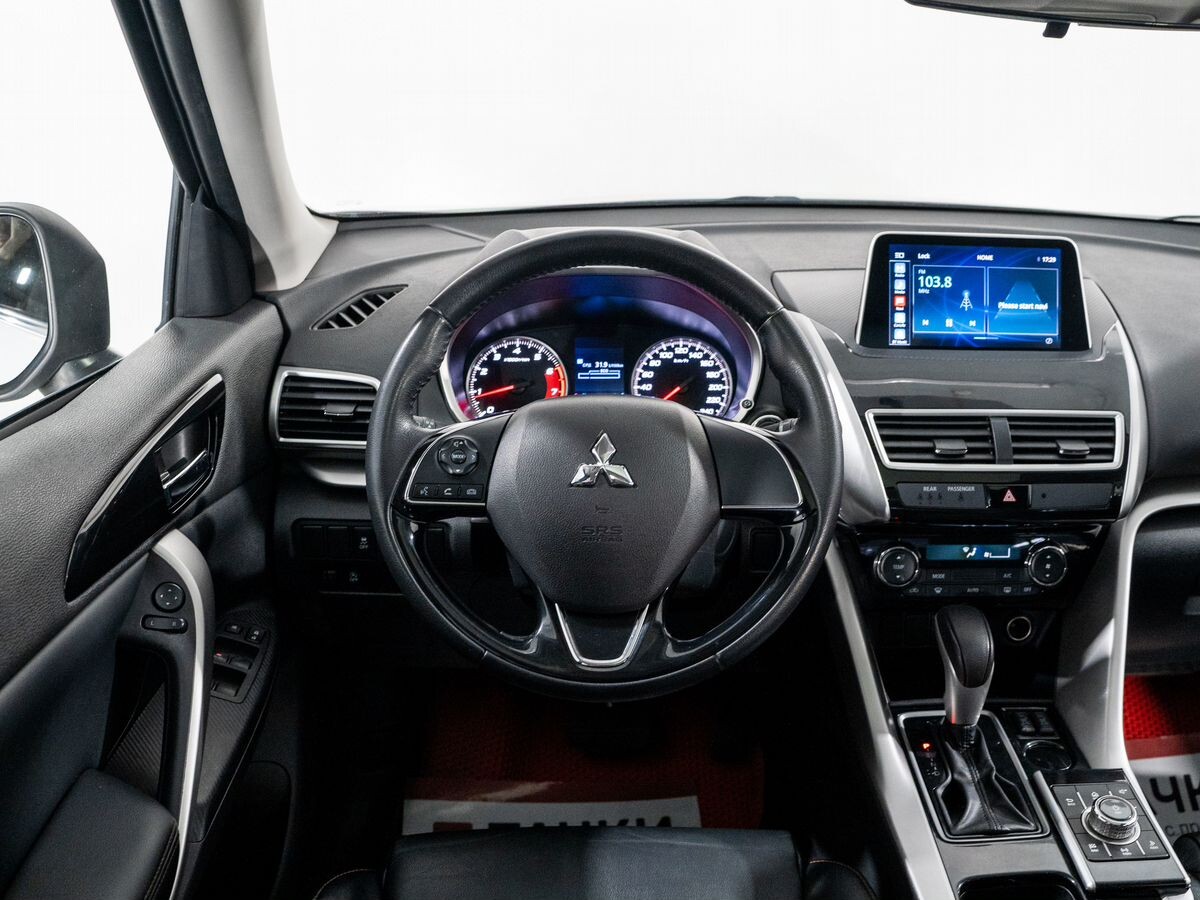Mitsubishi Eclipse Cross 2020 - фото автомобиля