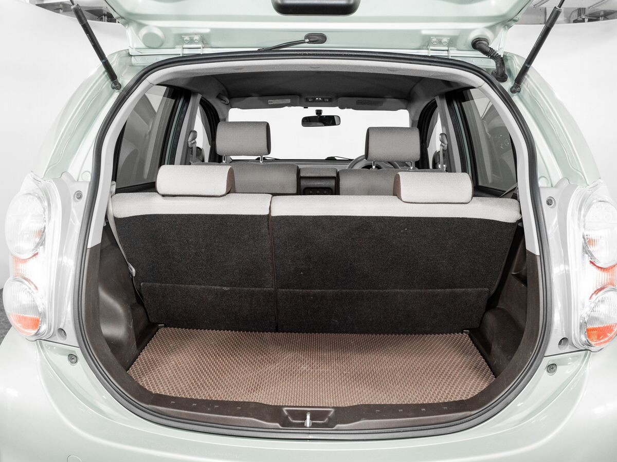 Toyota Passo 2012 - фото автомобиля