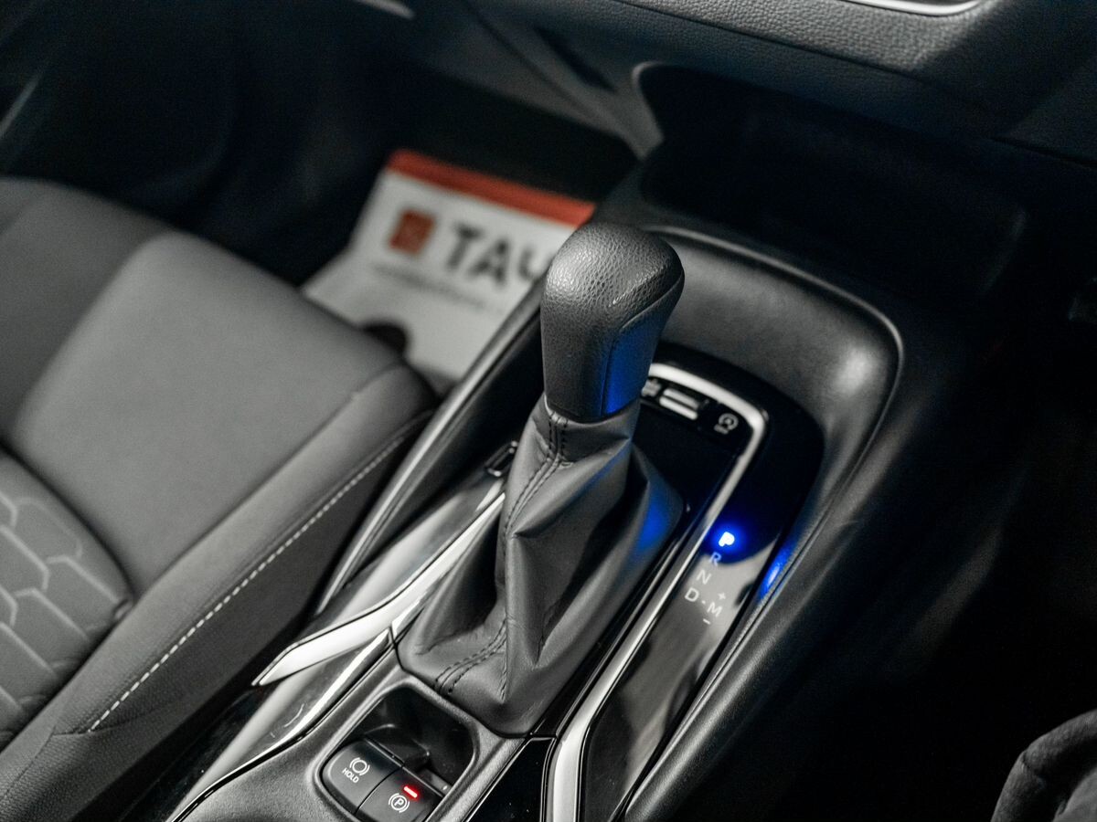 Toyota Corolla 2020 - фото автомобиля