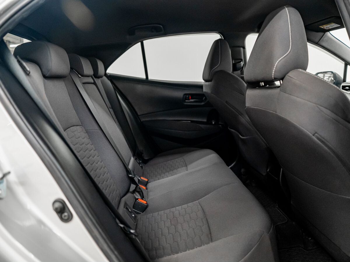 Toyota Corolla 2020 - фото автомобиля