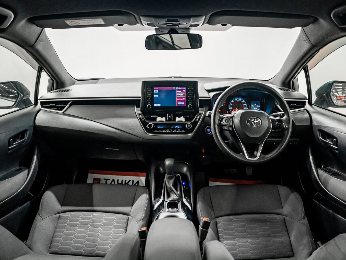 Toyota Corolla 2020 - фото автомобиля